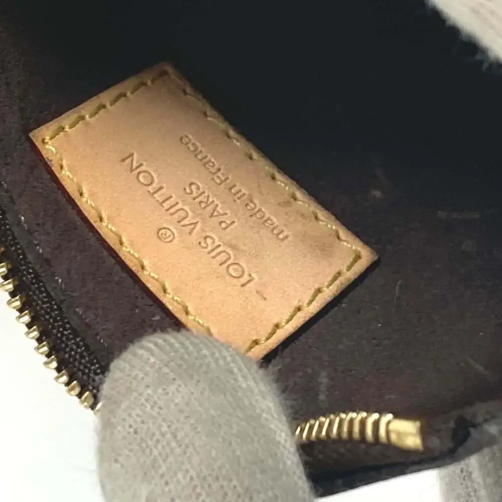 LOUIS VUITTON Brown Monogram Canvas Bag